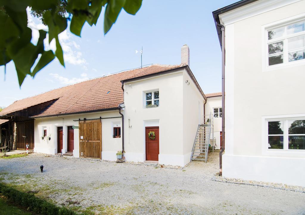 Historischer Pfarrhof Niederleierndorf Langquaid Ruang foto